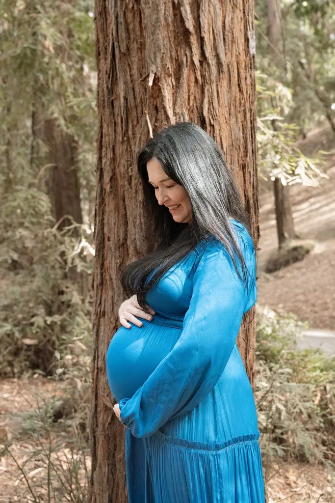 An Outdoor Maternity Session in Dracena Park 