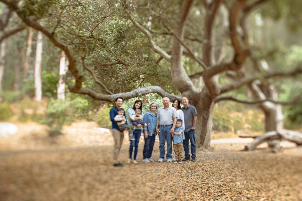 Extended family pictures at Tilden Regional Park in Berkeley California