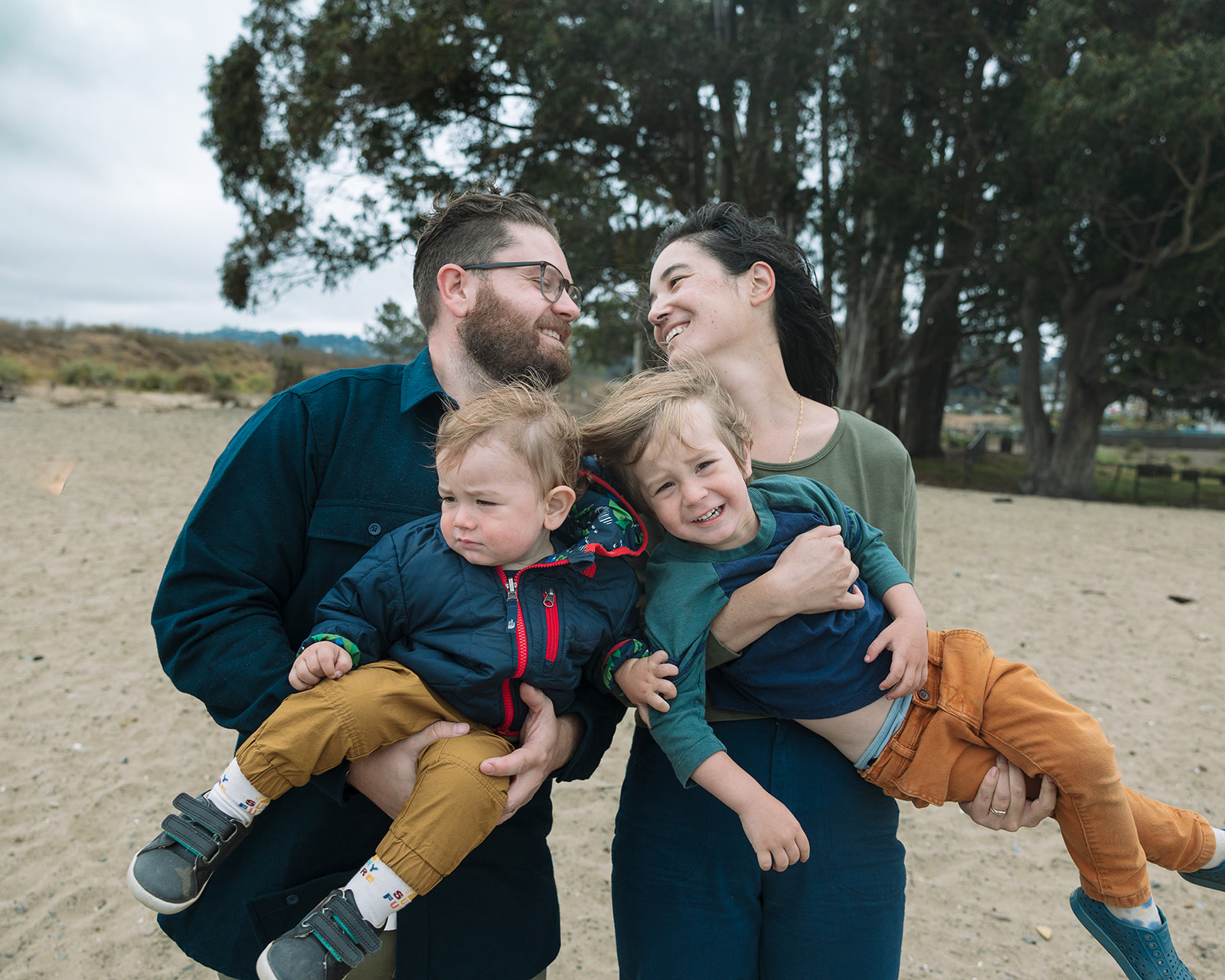 Family photoshoot at The Albany Bulb in Albany, CA by Laura Jaeger Bay Area Family Photographer