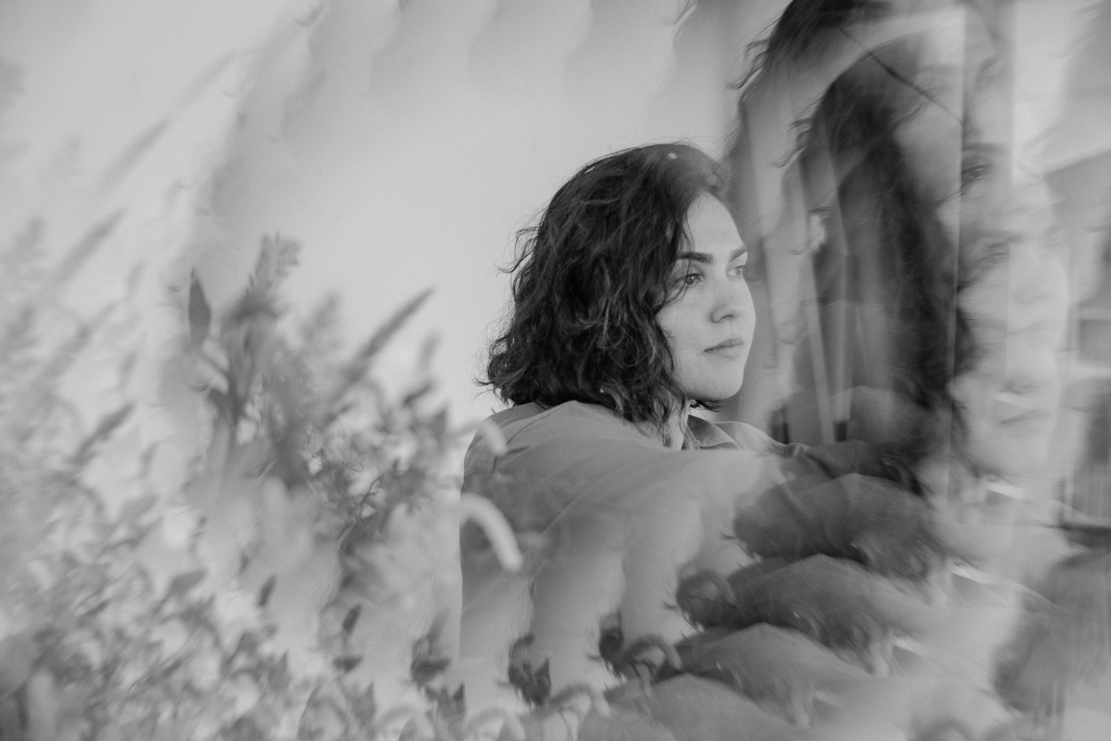 Black and white creative portrait from an earthy therapist branding photoshoot in the Bay Area.
